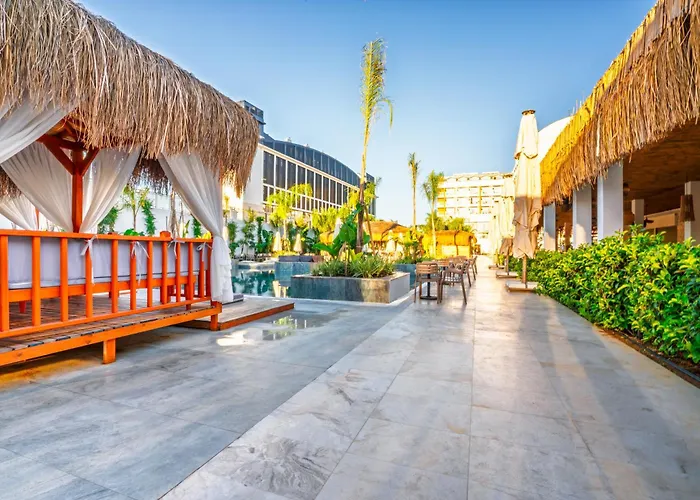 Sy Luxury 5* Белек