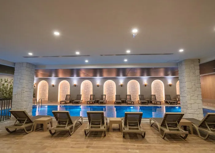 Sy Boutique Luxury Hotel