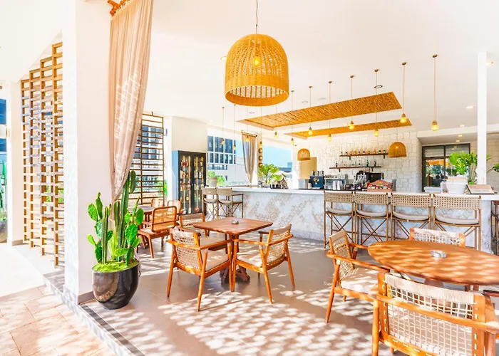 Sy Boutique Luxury Hotel